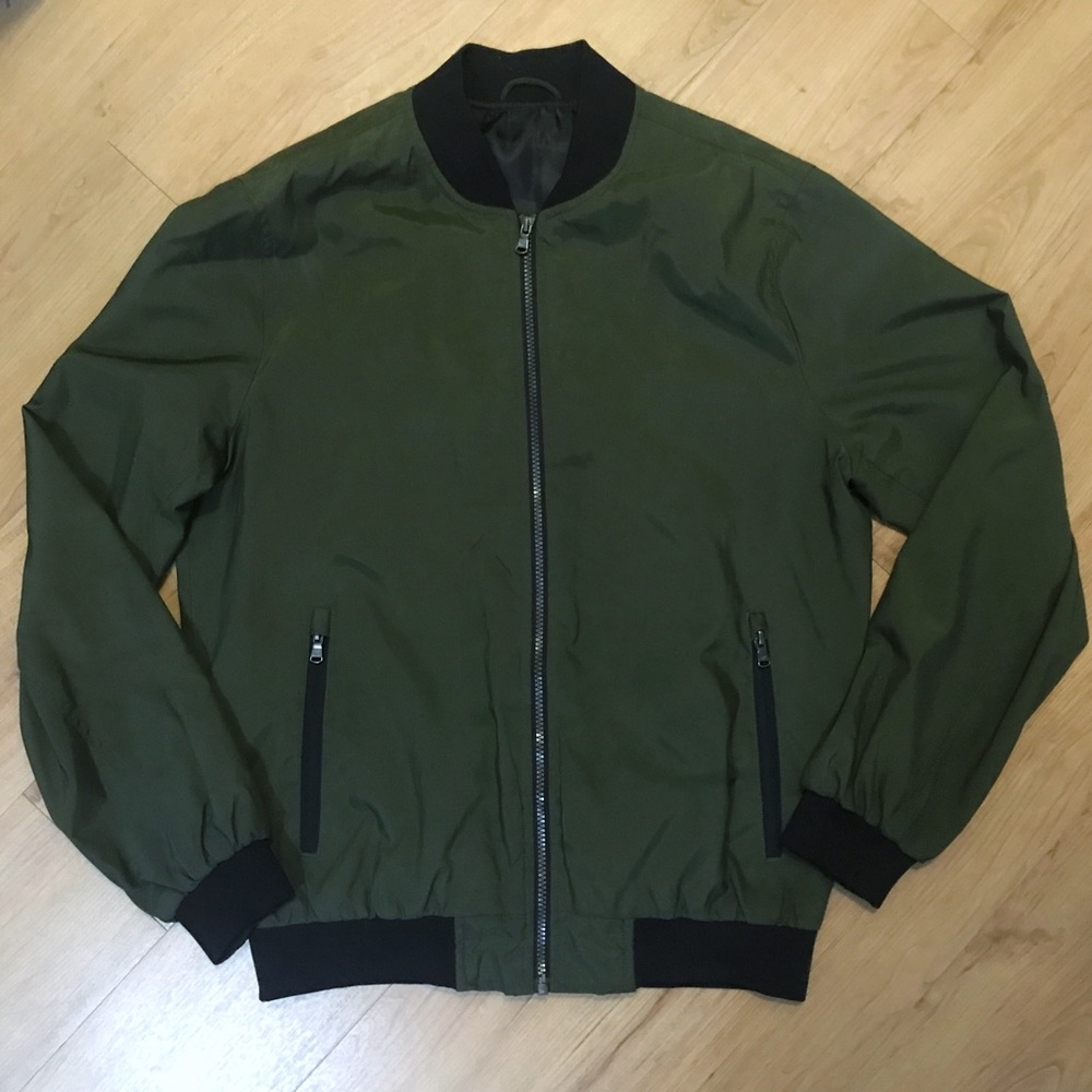 MICHAEL KORS | men’s olive green bomber jacket